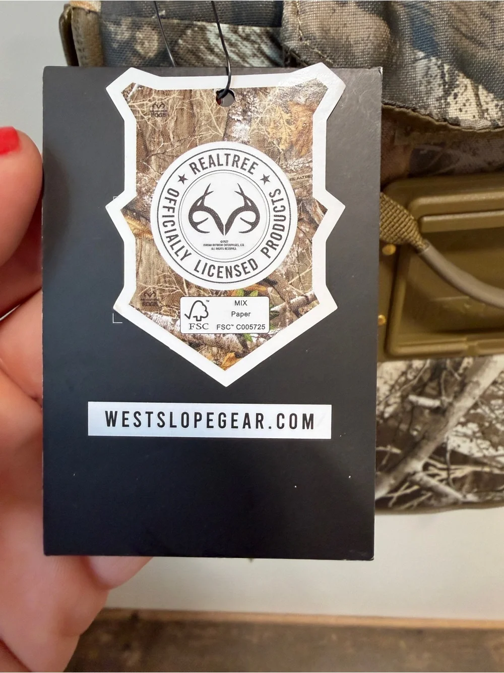 West Slope camo chest